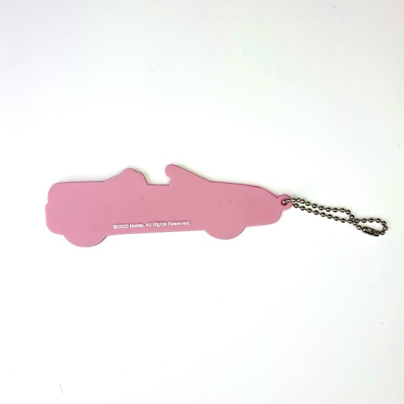 Barbie corvette Keychain - Picture 2 of 2